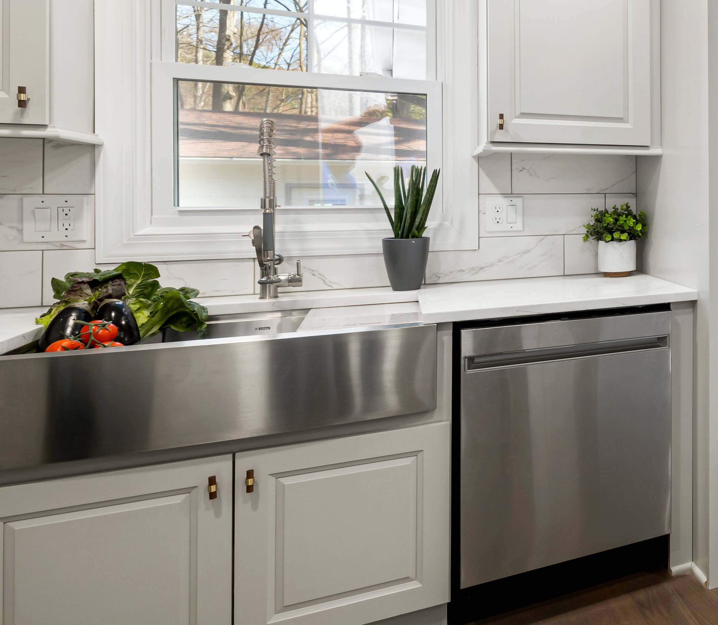 shaker style kitchen cabinets